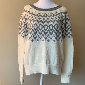 Hollister Long Sleeve Cream Sweater w/ Gems at Neckline Size L